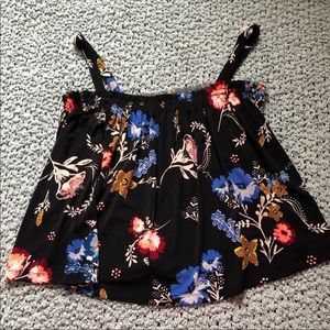 Express Floral Tank size Medium